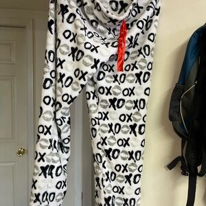 Kids' Cozy XO Patterned Pajama Pants